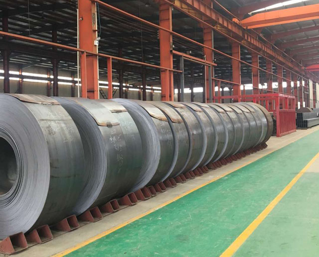 临夏县方矩管生产母材